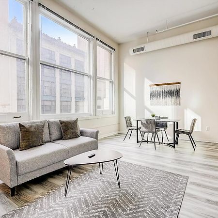 Cozysuites - 2Br With Direct Skybridge Access #1 Indianapolis Buitenkant foto